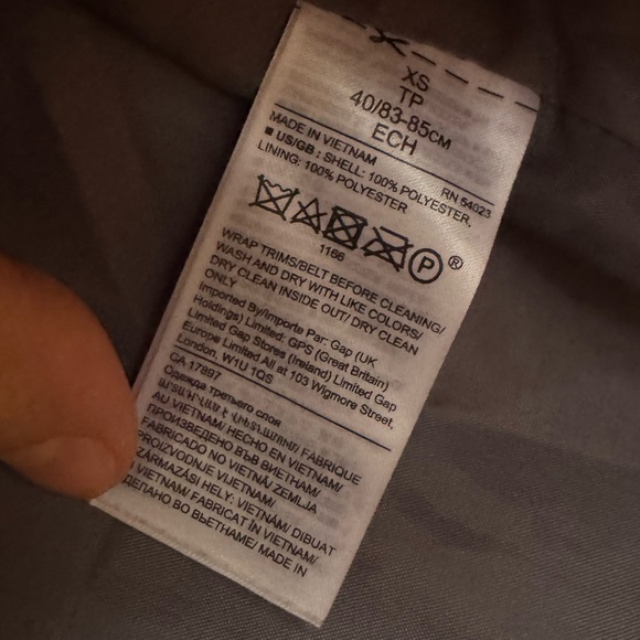 Banana Republic Women's Cream Teddy Coat - Picture 4 of 9